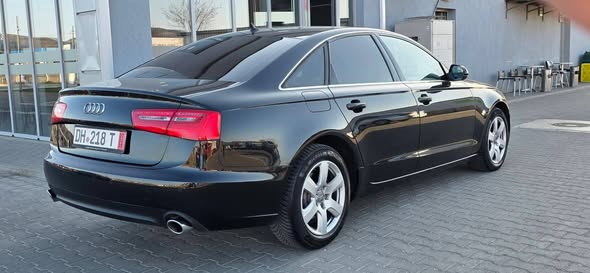 AUDI A6 — fotografia 4