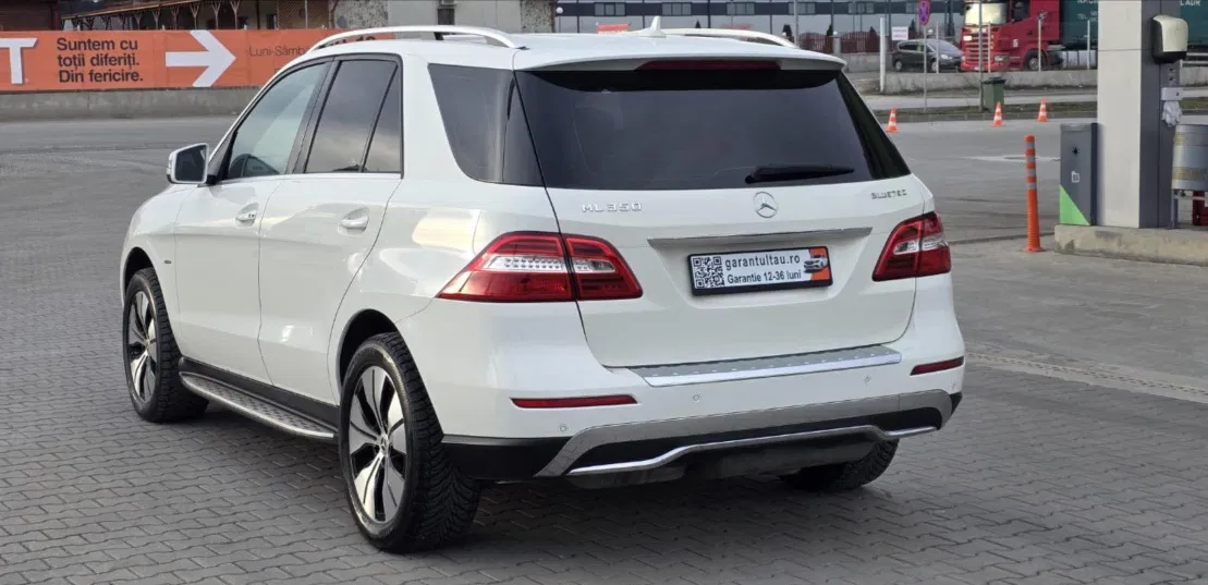 Mercedes ML 350d 4Matic — fotografia 2