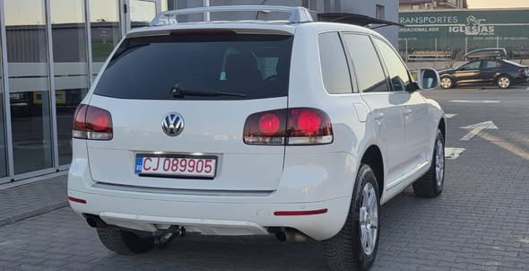 Vw Touareg (4x4)/Automat — fotografia 4